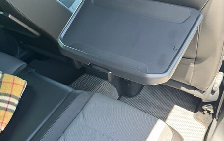 Volkswagen Tiguan II, 2018 год, 2 100 000 рублей, 26 фотография