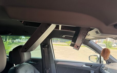 Volkswagen Tiguan II, 2018 год, 2 100 000 рублей, 22 фотография