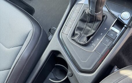 Volkswagen Tiguan II, 2018 год, 2 100 000 рублей, 18 фотография