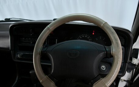 Toyota HiAce H100, 1995 год, 805 000 рублей, 13 фотография