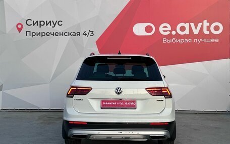 Volkswagen Tiguan II, 2019 год, 2 650 000 рублей, 5 фотография