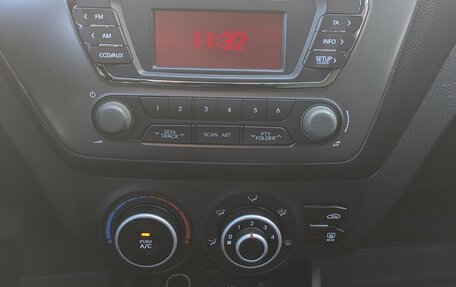 KIA Rio III рестайлинг, 2012 год, 781 000 рублей, 10 фотография