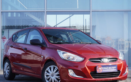Hyundai Solaris II рестайлинг, 2012 год, 845 000 рублей, 3 фотография