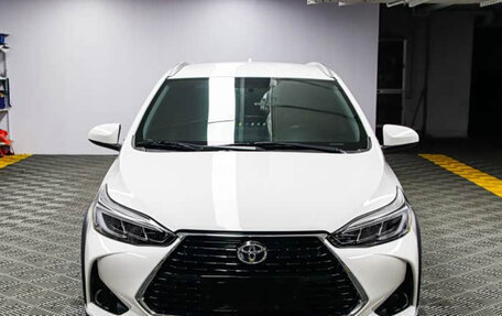 Toyota Yaris, 2022 год, 1 400 000 рублей, 1 фотография