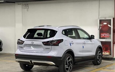 Nissan Qashqai, 2025 год, 2 300 000 рублей, 6 фотография