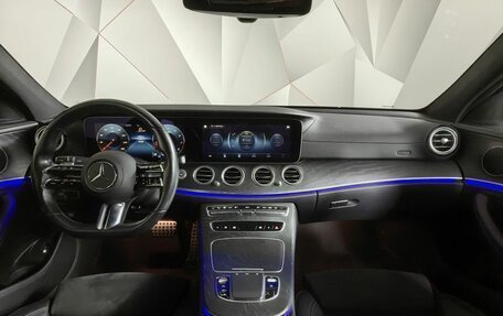 Mercedes-Benz E-Класс, 2022 год, 4 970 000 рублей, 14 фотография