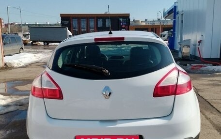 Renault Megane III, 2013 год, 850 000 рублей, 3 фотография