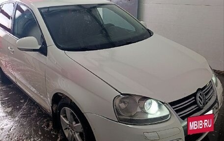 Volkswagen Jetta VI, 2010 год, 549 000 рублей, 2 фотография