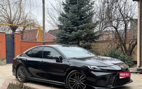 Toyota Camry, 2024 год, 3 490 000 рублей, 1 фотография