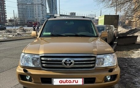 Toyota Land Cruiser 100 рестайлинг 2, 2006 год, 2 400 000 рублей, 1 фотография