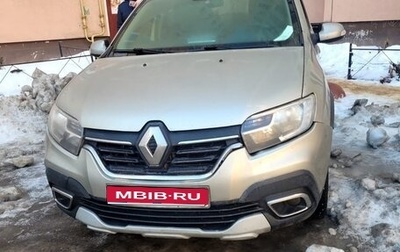 Renault Sandero II рестайлинг, 2018 год, 900 000 рублей, 1 фотография