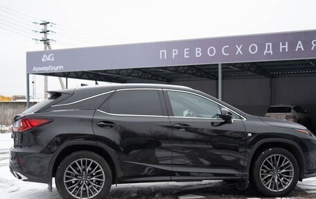 Lexus RX IV рестайлинг, 2018 год, 4 100 000 рублей, 5 фотография