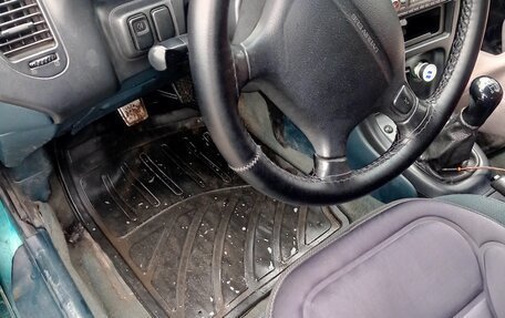 Mazda 323, 1994 год, 161 000 рублей, 6 фотография