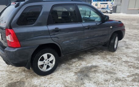 KIA Sportage II, 2009 год, 700 000 рублей, 4 фотография