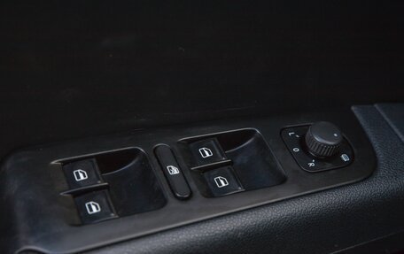 Skoda Superb III рестайлинг, 2012 год, 940 000 рублей, 20 фотография