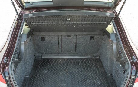 Skoda Superb III рестайлинг, 2012 год, 940 000 рублей, 24 фотография