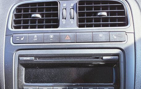 Volkswagen Polo VI (EU Market), 2011 год, 860 000 рублей, 6 фотография