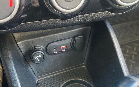 KIA Rio III рестайлинг, 2015 год, 1 099 000 рублей, 11 фотография