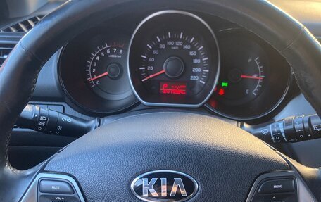 KIA Rio III рестайлинг, 2015 год, 1 099 000 рублей, 7 фотография