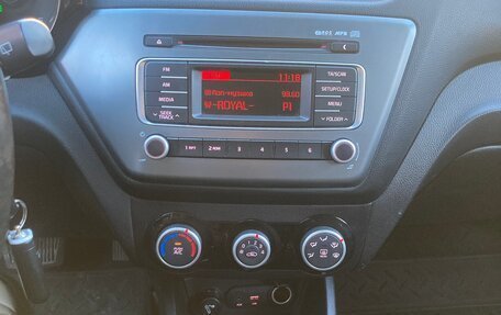 KIA Rio III рестайлинг, 2015 год, 1 099 000 рублей, 8 фотография