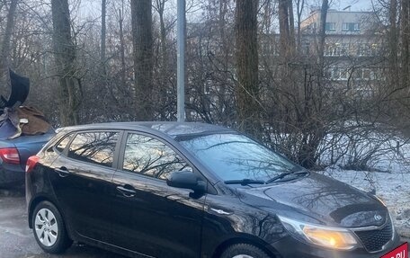 KIA Rio III рестайлинг, 2015 год, 1 099 000 рублей, 2 фотография