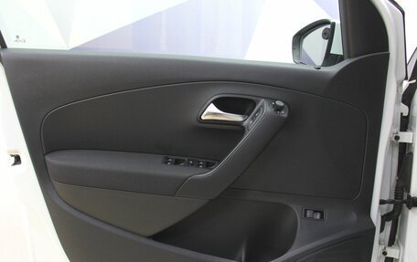 Volkswagen Polo VI (EU Market), 2019 год, 1 335 000 рублей, 12 фотография