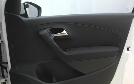 Volkswagen Polo VI (EU Market), 2019 год, 1 335 000 рублей, 30 фотография