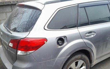 Subaru Outback IV рестайлинг, 2010 год, 856 900 рублей, 3 фотография