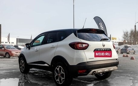 Renault Kaptur I рестайлинг, 2018 год, 1 400 000 рублей, 6 фотография