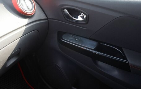 Renault Kaptur I рестайлинг, 2018 год, 1 400 000 рублей, 14 фотография