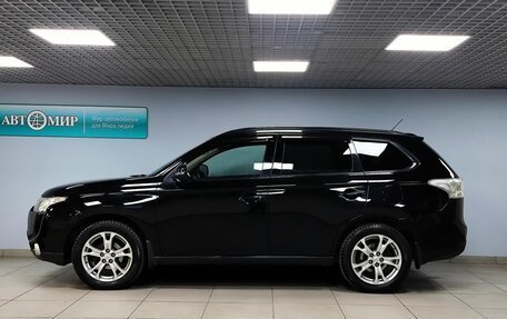 Mitsubishi Outlander III рестайлинг 3, 2013 год, 1 575 000 рублей, 8 фотография