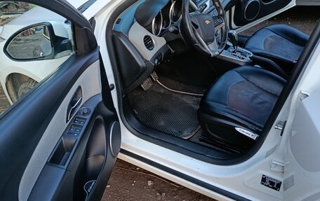 Chevrolet Cruze II, 2013 год, 645 000 рублей, 15 фотография