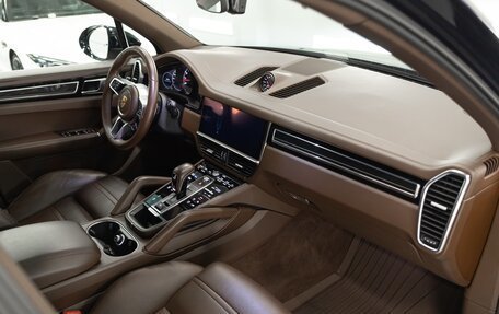 Porsche Cayenne III, 2019 год, 8 900 000 рублей, 14 фотография