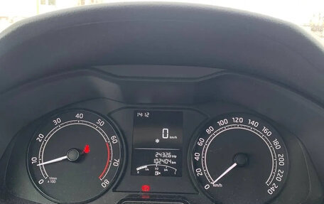 Skoda Rapid II, 2021 год, 1 450 000 рублей, 9 фотография