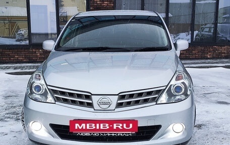 Nissan Tiida, 2010 год, 750 000 рублей, 2 фотография