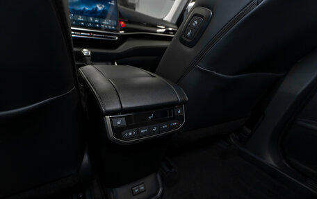 Toyota Highlander, 2025 год, 5 650 000 рублей, 16 фотография