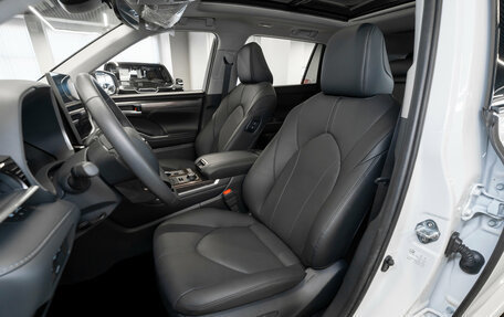 Toyota Highlander, 2025 год, 5 650 000 рублей, 9 фотография