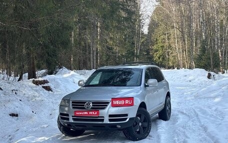 Volkswagen Touareg III, 2004 год, 650 000 рублей, 1 фотография