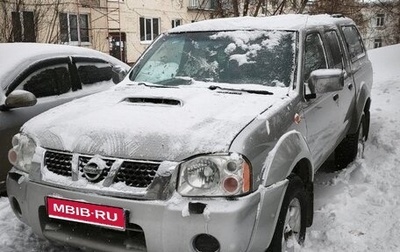 Nissan NP300, 2012 год, 700 000 рублей, 1 фотография