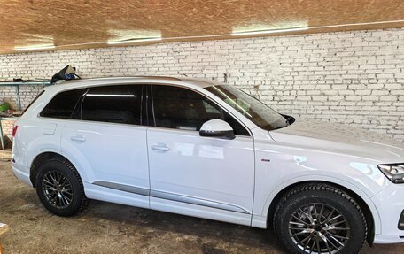 Audi Q7, 2016 год, 4 000 000 рублей, 1 фотография