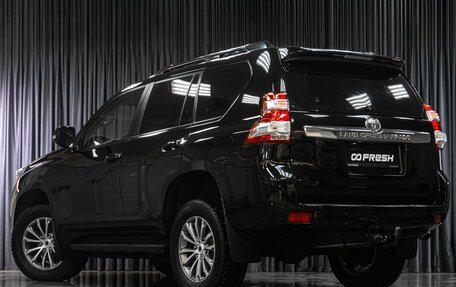 Toyota Land Cruiser Prado 150 рестайлинг 2, 2014 год, 3 499 000 рублей, 7 фотография