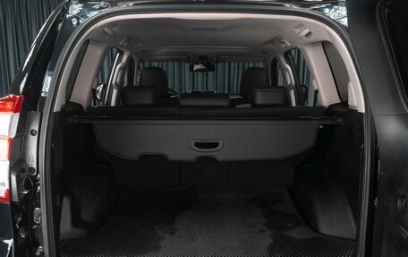 Toyota Land Cruiser Prado 150 рестайлинг 2, 2014 год, 3 499 000 рублей, 33 фотография