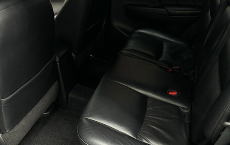 Mitsubishi Pajero Sport III рестайлинг, 2017 год, 3 420 000 рублей, 10 фотография