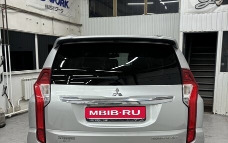 Mitsubishi Pajero Sport III рестайлинг, 2017 год, 3 420 000 рублей, 7 фотография
