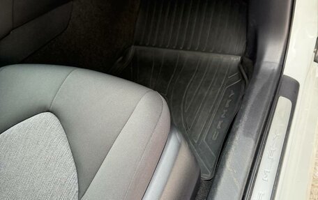 Toyota Camry, 2019 год, 2 888 000 рублей, 10 фотография