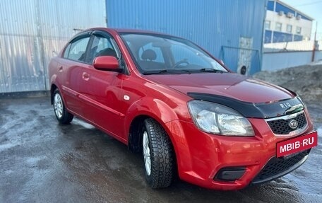 KIA Rio II, 2011 год, 630 000 рублей, 2 фотография