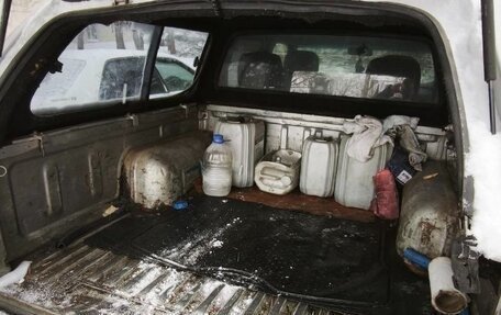 Nissan NP300, 2012 год, 700 000 рублей, 4 фотография