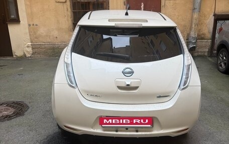 Nissan Leaf I, 2014 год, 1 400 000 рублей, 10 фотография