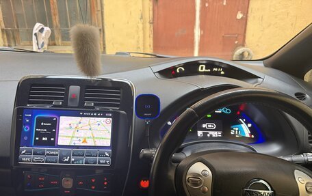 Nissan Leaf I, 2014 год, 1 400 000 рублей, 19 фотография