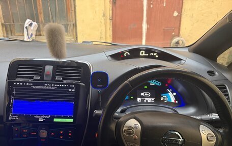 Nissan Leaf I, 2014 год, 1 400 000 рублей, 18 фотография